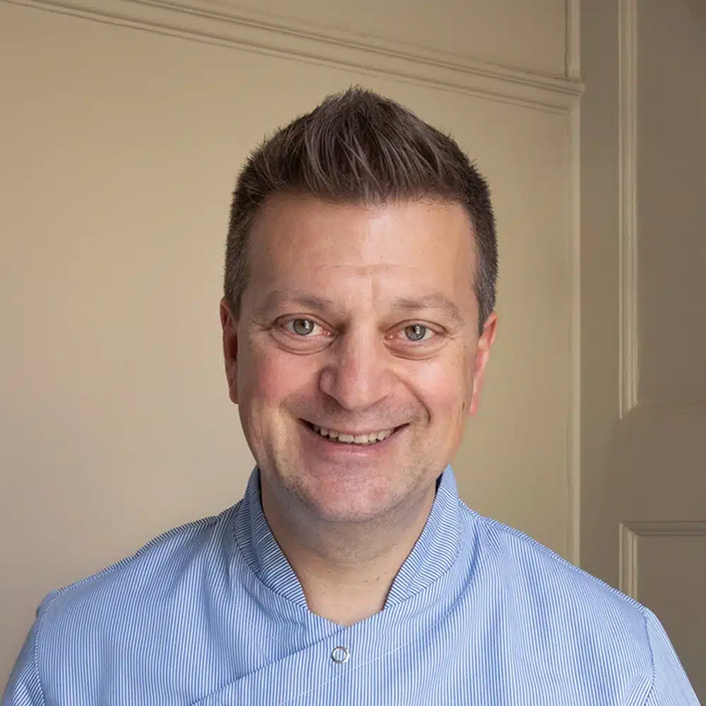 Theo Kapos, Specialist in Prosthodontics